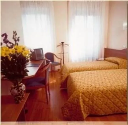 Hotel Monopole Milán Itálie