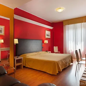 Hotel Berlino, Mediolan